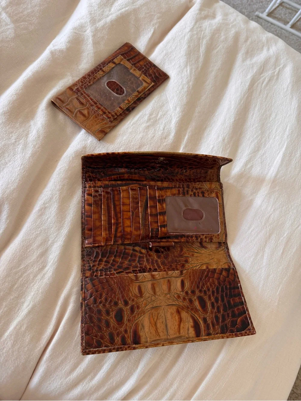 Brahmin Brown Croc-Embossed Leather Wallet - Vintage